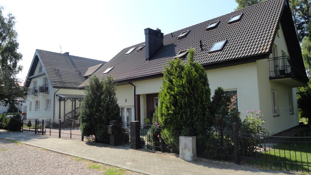 Dom Artusa Ustka Extérieur photo