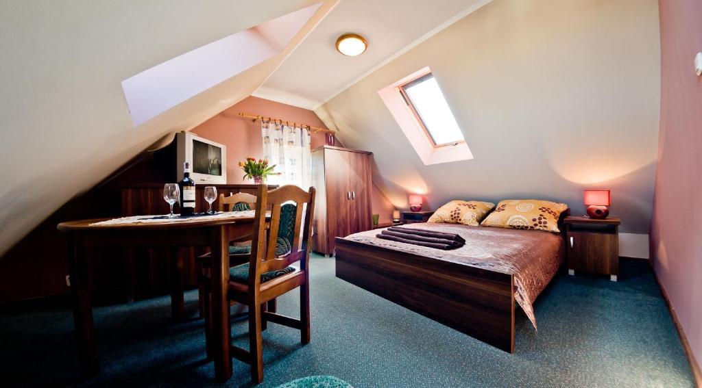 Dom Artusa Ustka Chambre photo